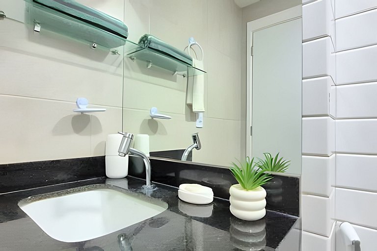 Porto Blue - AP 203 by Temporada Inn