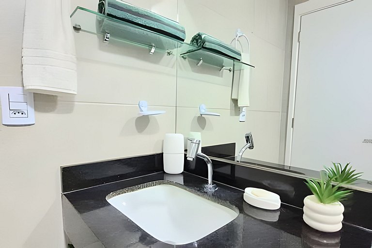 Porto Blue - AP 203 by Temporada Inn