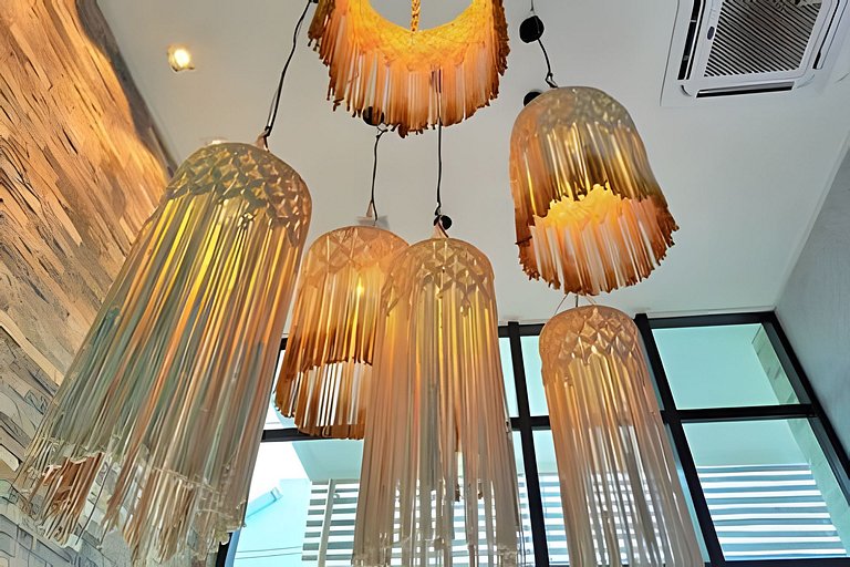 Sunny Hall - Legendary - Ap 204 by Temp Inn