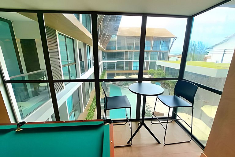 Sunny Hall - Legendary - Ap 204 by Temp Inn