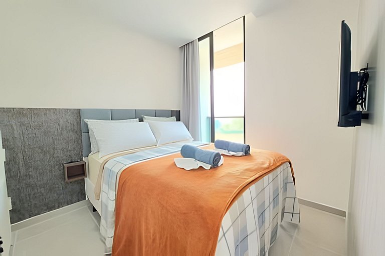 Sunny Hall - Legendary - Ap 204 by Temp Inn