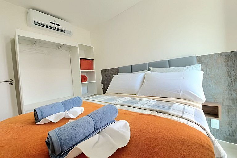 Sunny Hall - Legendary - Ap 204 by Temp Inn