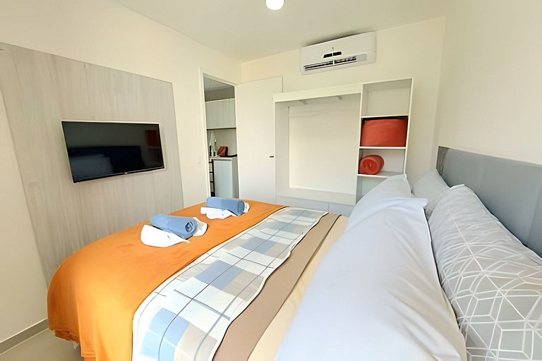 Sunny Hall - Legendary - Ap 204 by Temp Inn