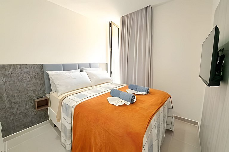 Sunny Hall - Legendary - Ap 204 by Temp Inn