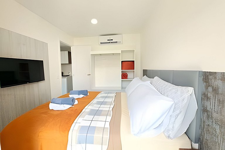 Sunny Hall - Legendary - Ap 204 by Temp Inn