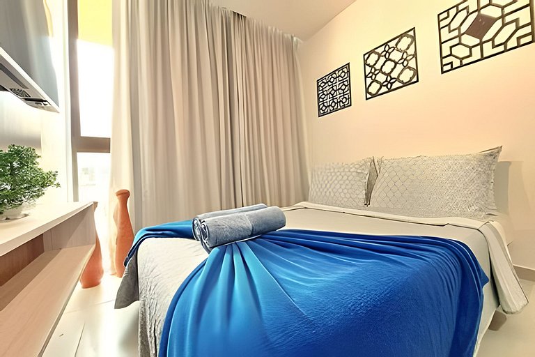 Sunny Hall - Legendary - Ap 204 by Temp Inn