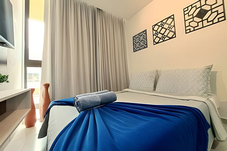 Sunny Hall - Legendary - Ap 204 by Temp Inn