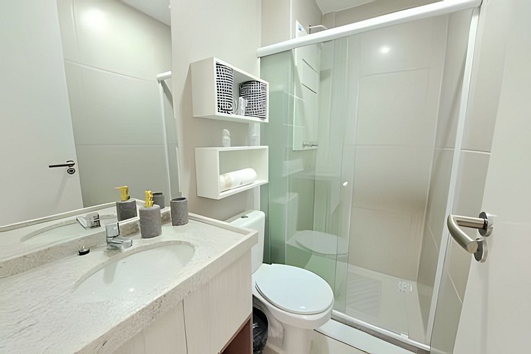 Sunny Hall - Legendary - Ap 204 by Temp Inn