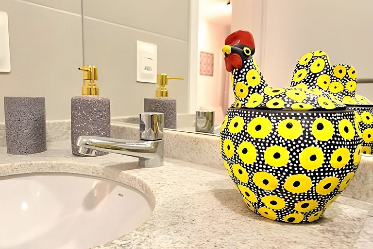 Sunny Hall - Legendary - Ap 204 by Temp Inn