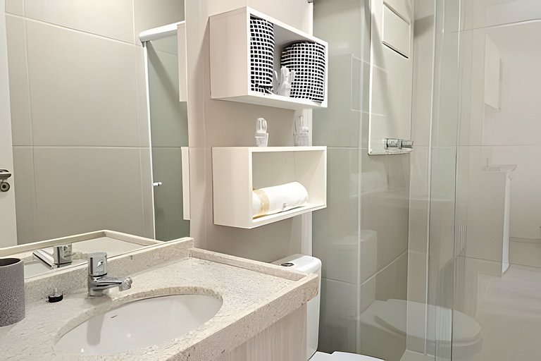 Sunny Hall - Legendary - Ap 204 by Temp Inn