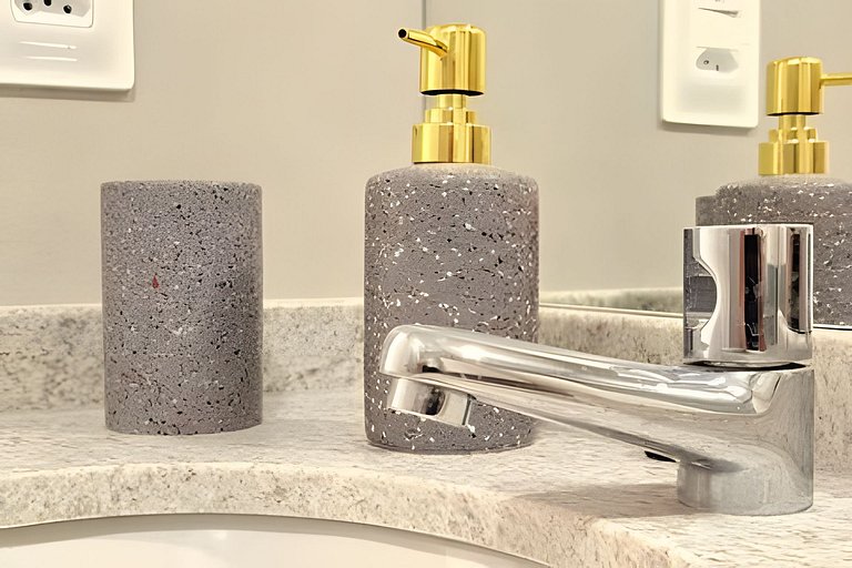 Sunny Hall - Legendary - Ap 204 by Temp Inn