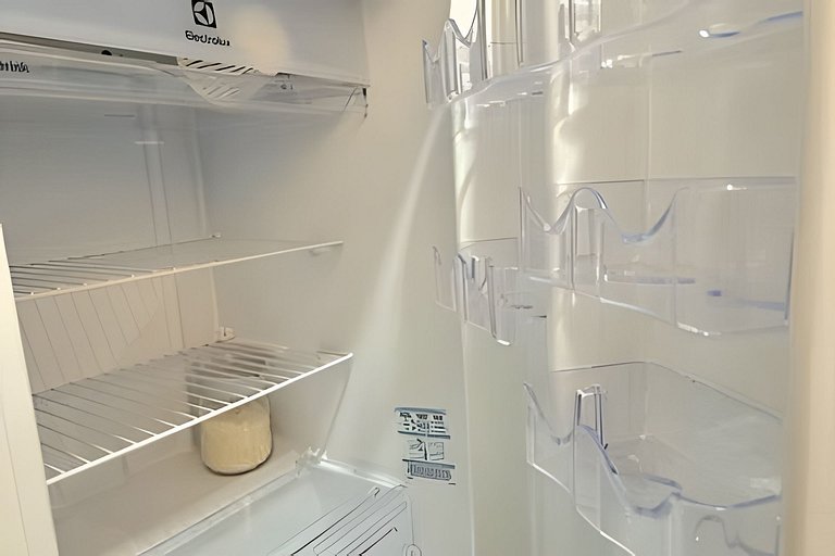 Sunny Hall - Legendary - Ap 204 by Temp Inn