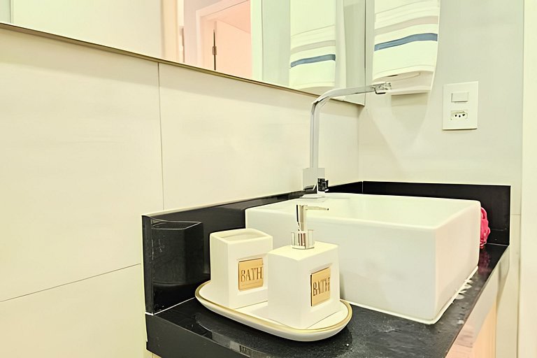 Porto Atlantis - Mais belo - Ap 08 by Temp Inn